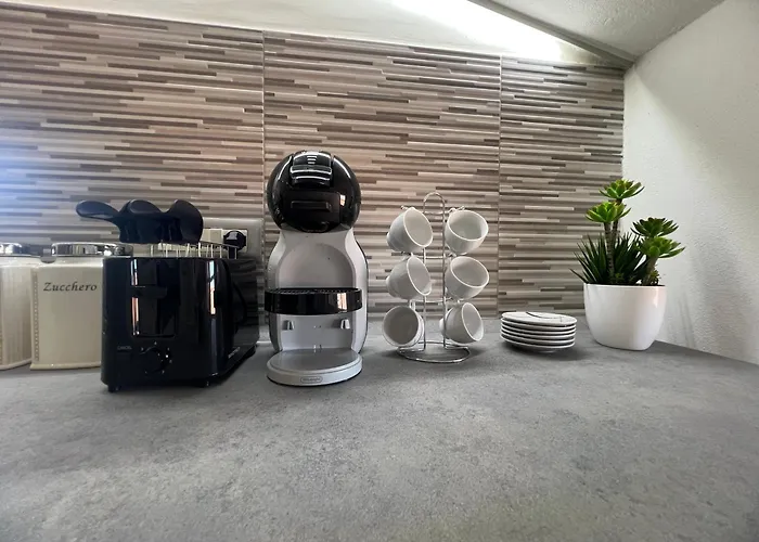 Santicelli 12 公寓