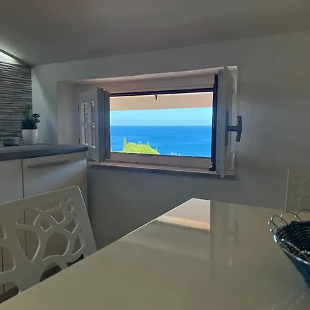 Santicelli 12 아파트