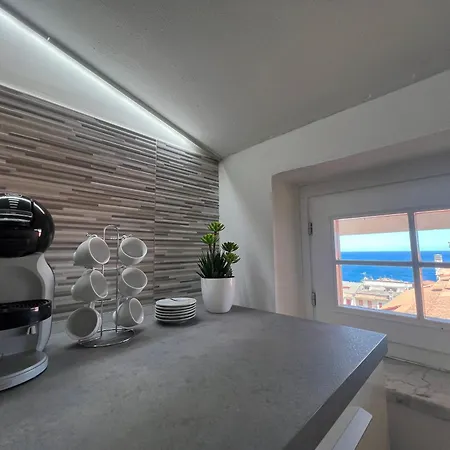 Santicelli 12 Apartment *